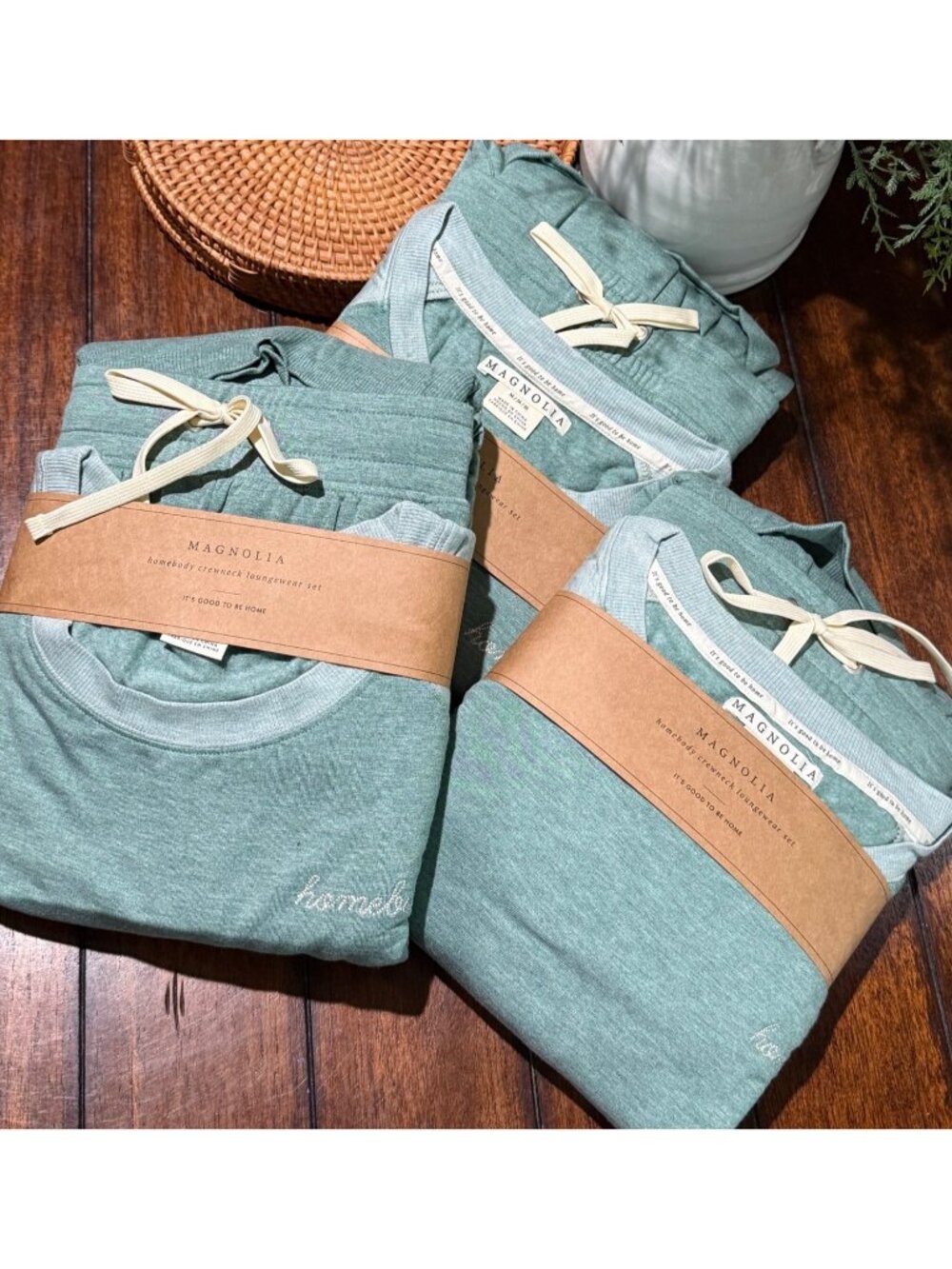 size M SOFT! Magnolia Home Homebody Lounge Wear Pajama Set Alpine Green Joanna G - Picture 7 of 9